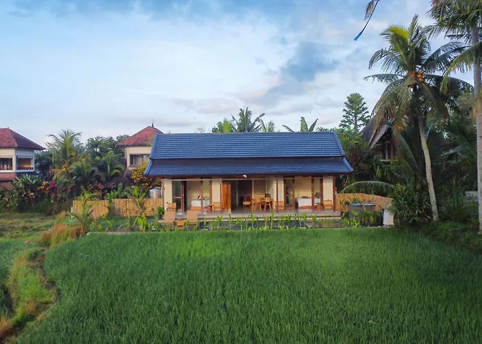 Sakaya Villa