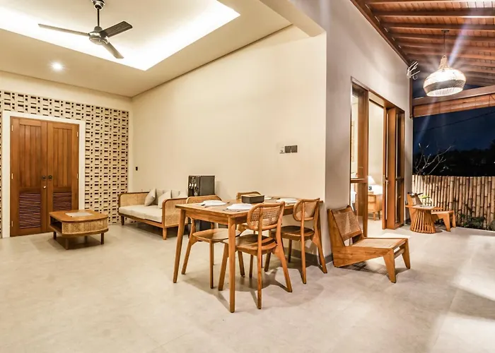 Sakaya Villa